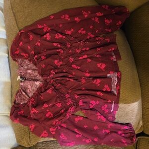 Universal Thread top SZ S